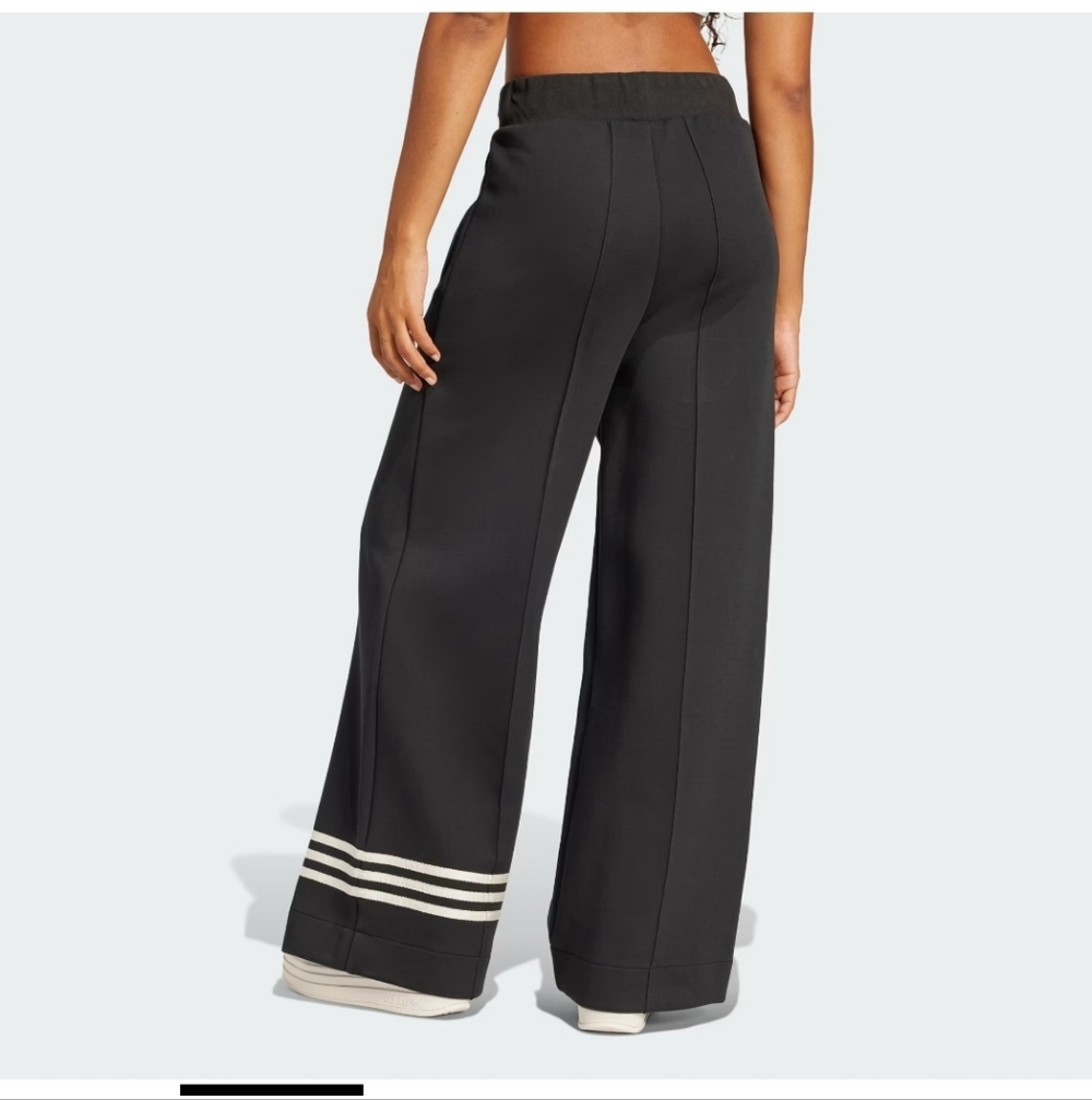 Adidas: Adicolor Neuclassics Track Pants Size M - Picture 2 of 3